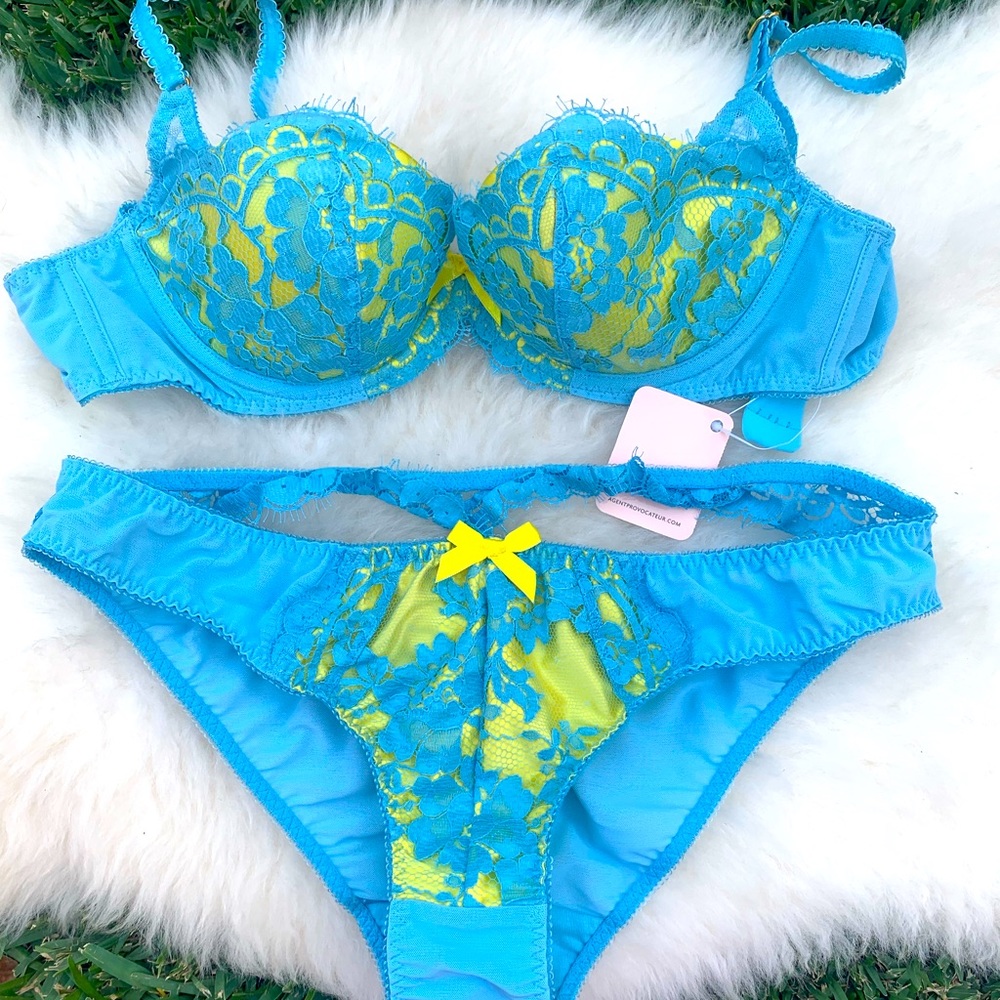 Agent Provocateur Selena Lace Lingerie Set